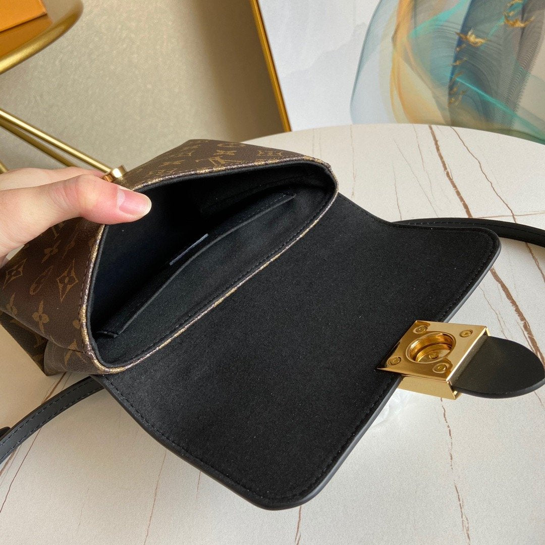 EN - New Arrival Bags LUV 151