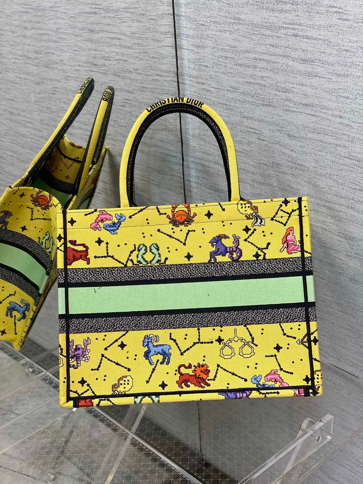 GLAMI MeGLAMIum Book Tote Yellow Multicolor, For Women, WomenÃ¢â‚¬â„¢s Handbags 14in/36cm CD