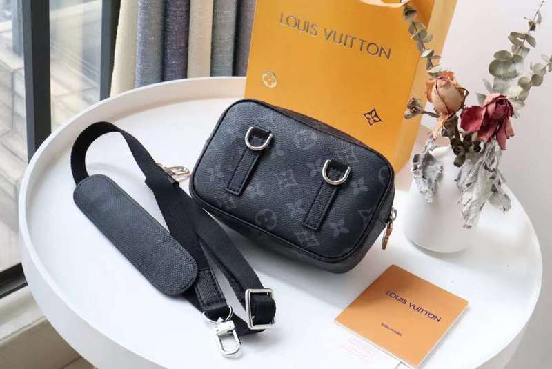 LOV2 Bags - Luxurious Bags  1121