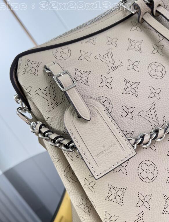 SAMC - LOV Bags - 330