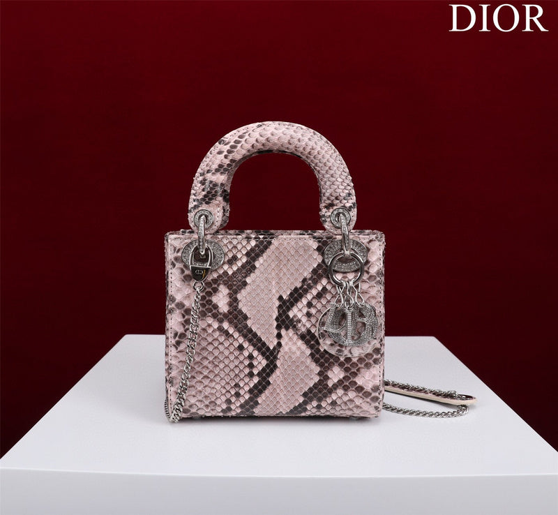 ELE - Dir Bags - 1695