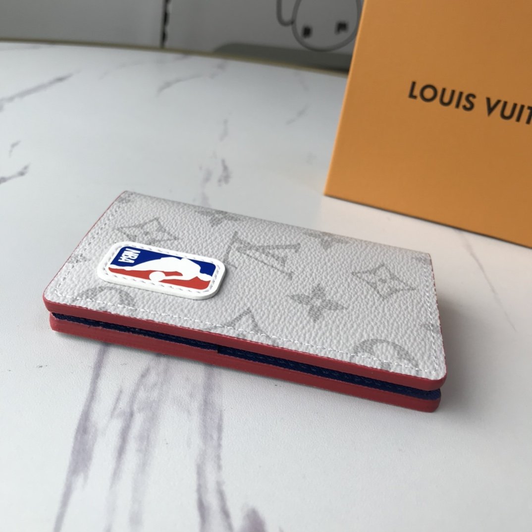 EN - New Arrival Wallet LUV 035