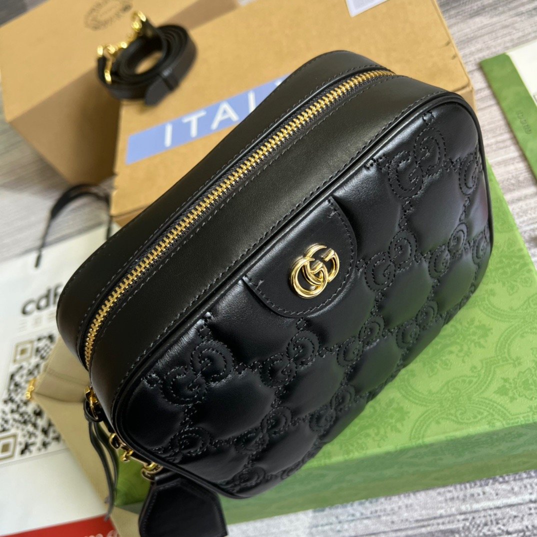 Glami Matelasse Shoulder Bag Black For Women, Women’s Bags 8.5in/22cm Glami 702234 UM8HG 1046