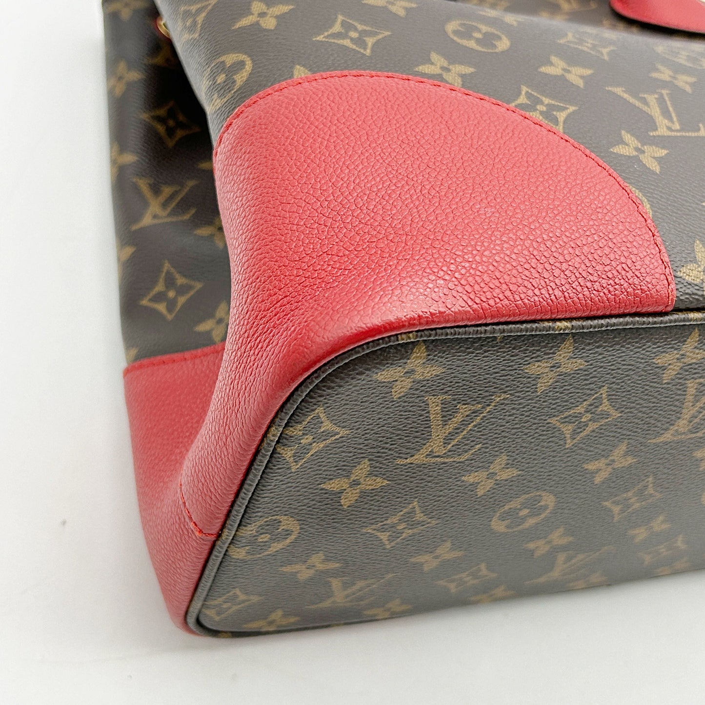 GLM-Monogram Flandrin Cherry LA15131
