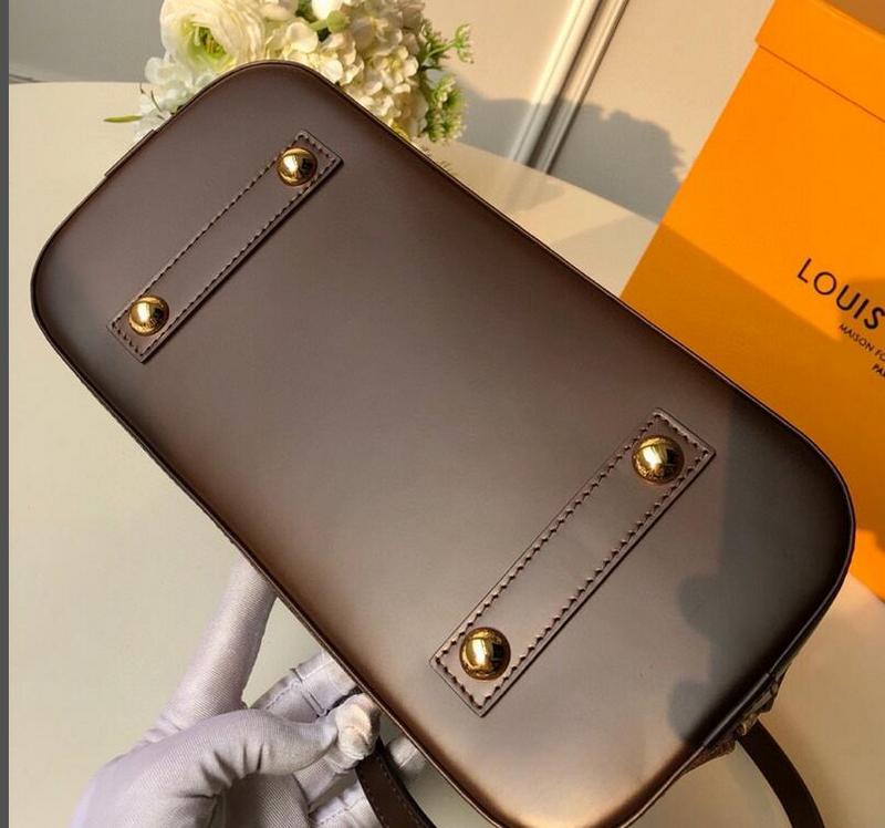 SAMC - LOV Bags - 3017