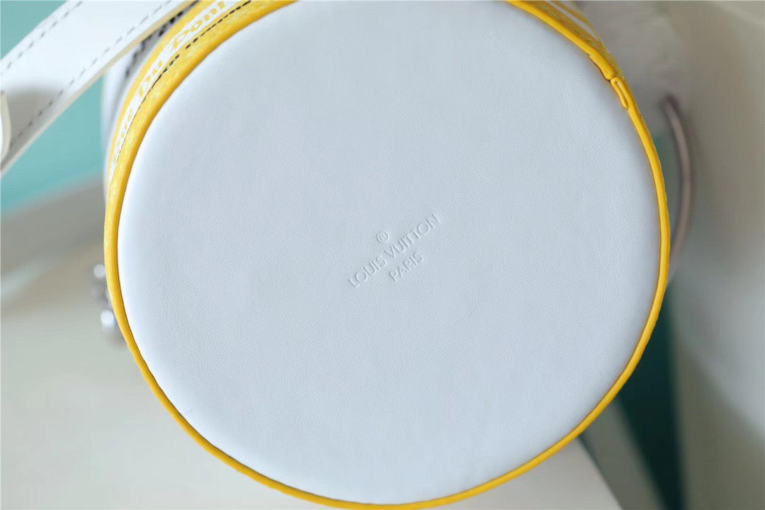 LV Paint Can Coated Canvas By Virgil AblohÃ¢â‚¬â„¢s Yellow For Women, WomenÃ¢â‚¬â„¢s Bags, Shoulder And Crossbody Bags 6.7in/17cm LV M81593