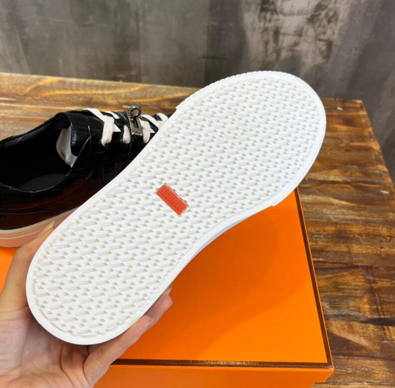 SAMC - HMS Women Shoes - 902