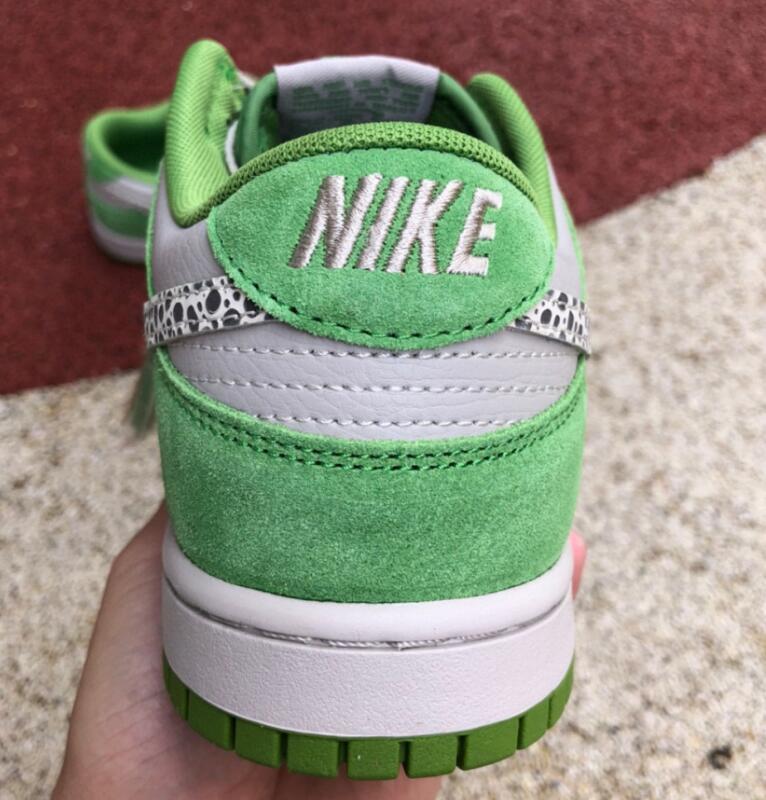 SAMC - NKE Shoes - 770