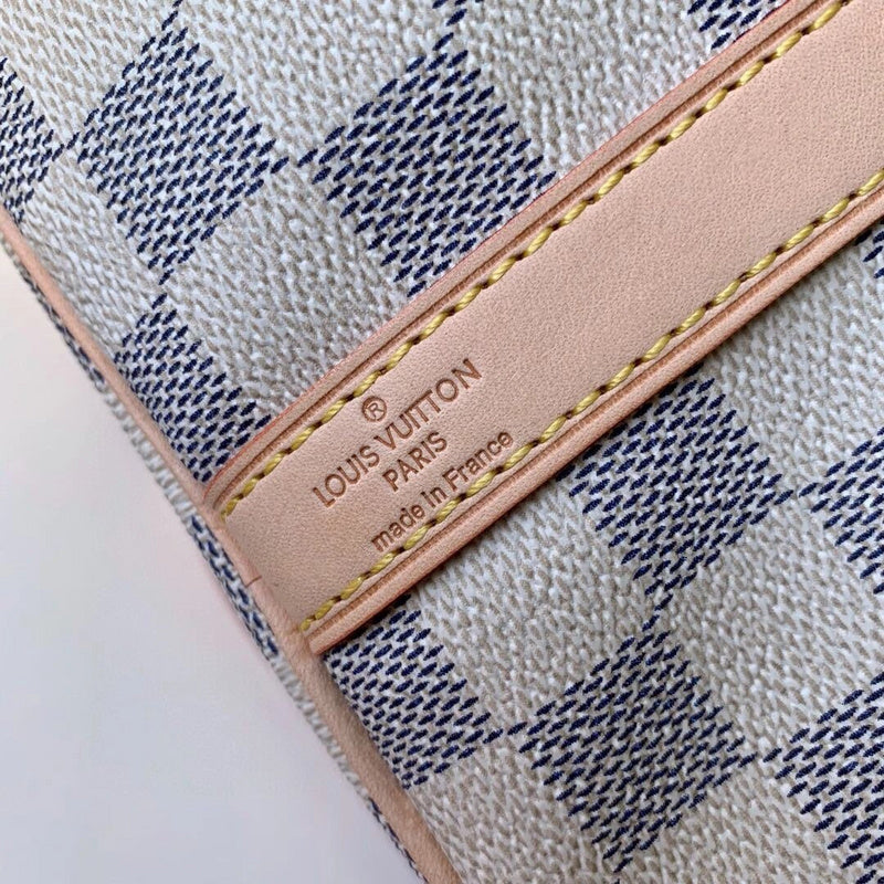 LOV2 Bags - Luxurious Bags  1467