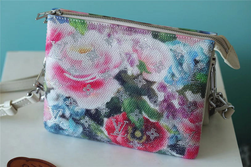 ELE - LUV Bags - 406