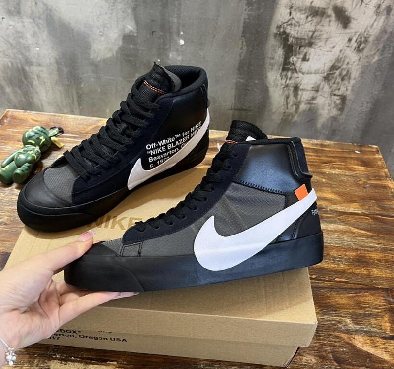 SAMC - NKE Shoes - 303