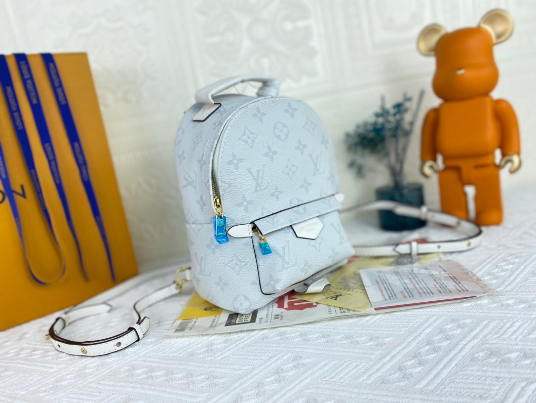 EN - New Arrival Bags LUV 469