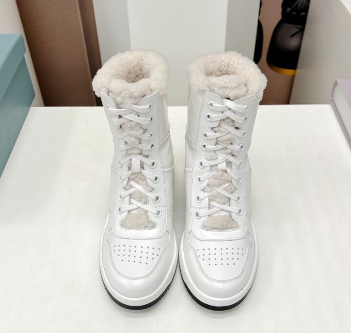 GlamyWomen Shoes - 308