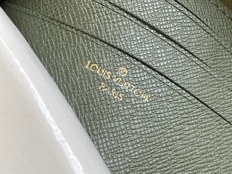LOV2 Bags - Luxurious Bags  2613