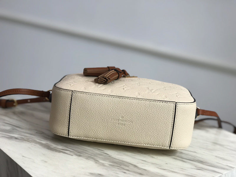 LOV2 Bags - Luxurious Bags  1058
