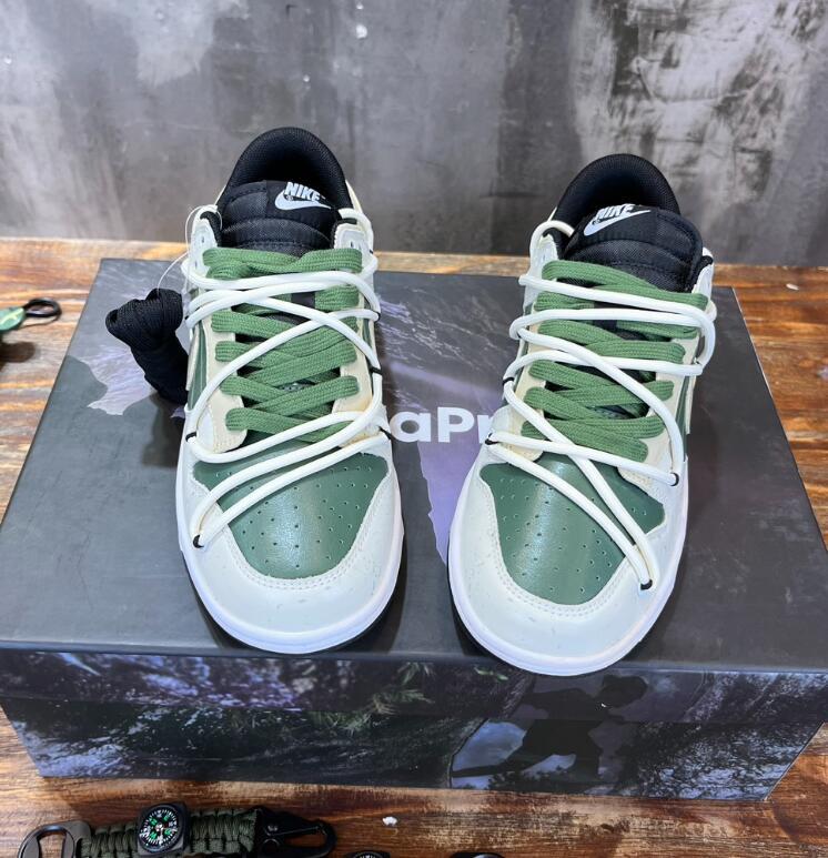 SAMC - NKE Shoes - 249