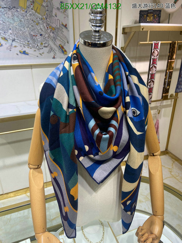 SAMC - HMS Scarves - 649