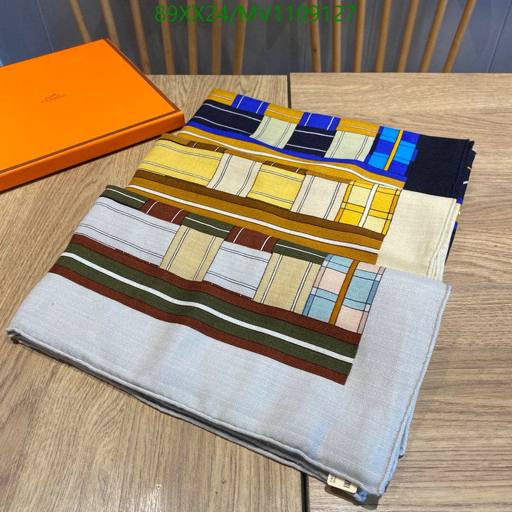 SAMC - HMS Scarves - 878