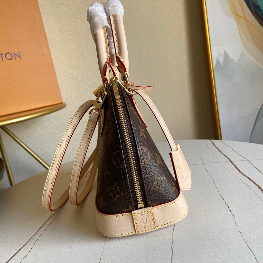 EN - New Arrival Bags LUV 143