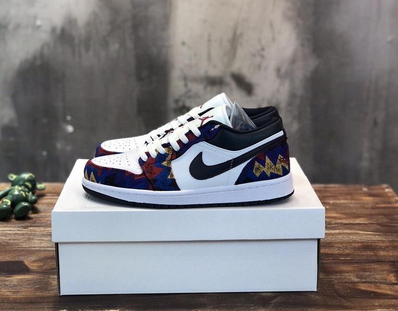 SAMC - NKE Shoes - 1030