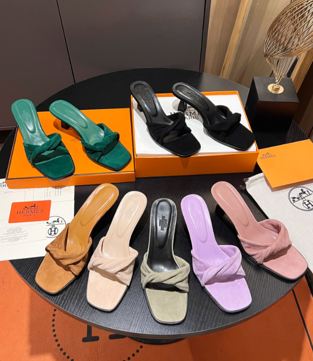 SAMC - HMS Women Shoes - 650