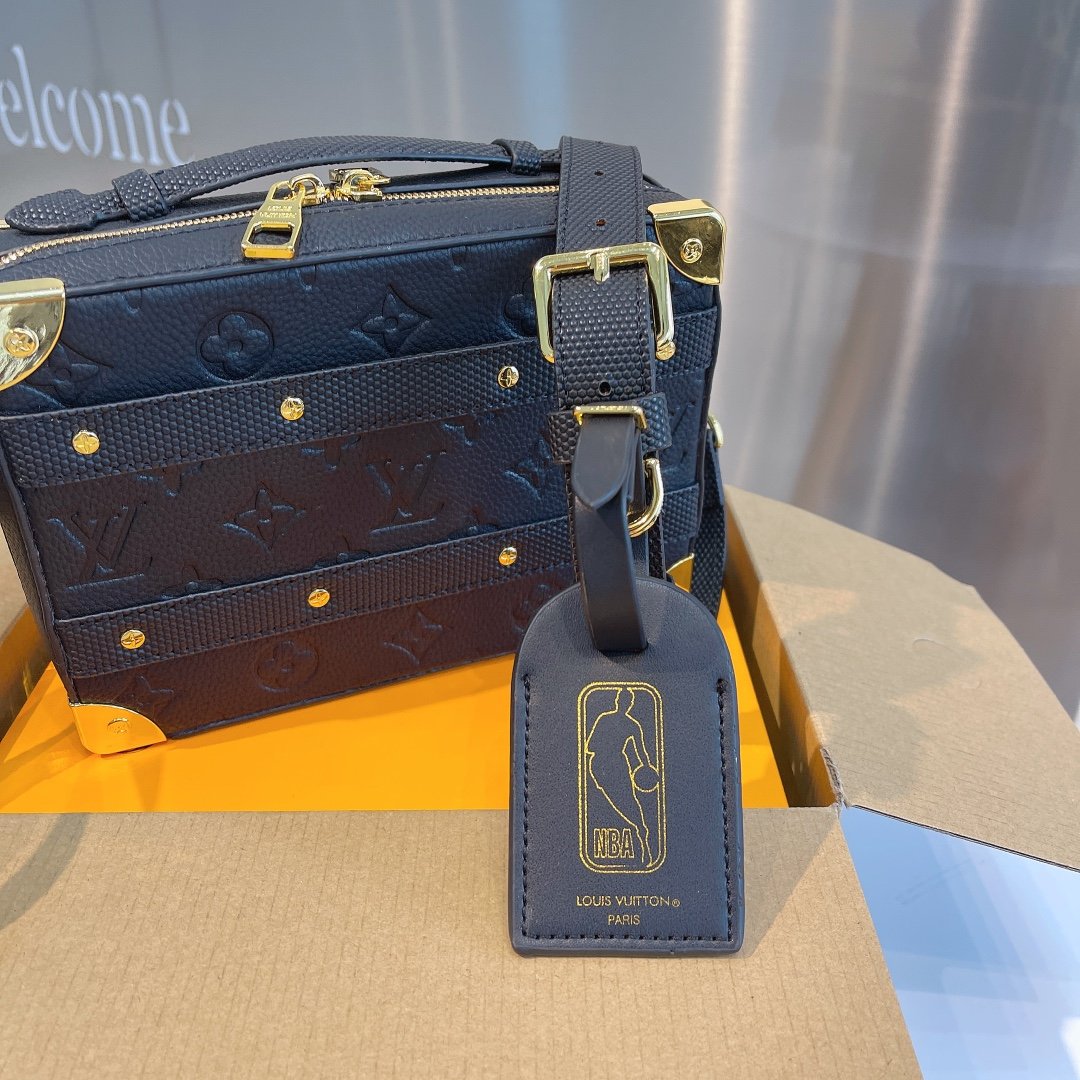 EN - New Arrival Bags LUV 497