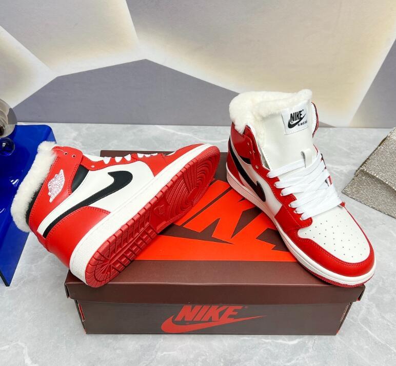 SAMC - NKE Shoes - 193