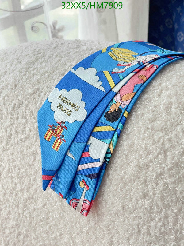 SAMC - HMS Scarves - 801