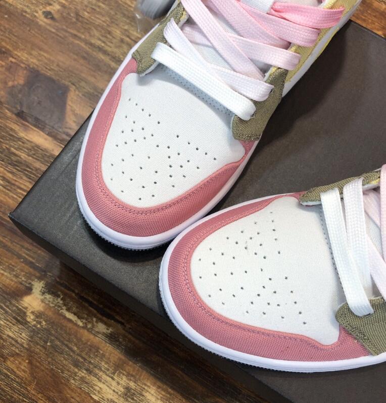 SAMC - NKE Shoes - 1020