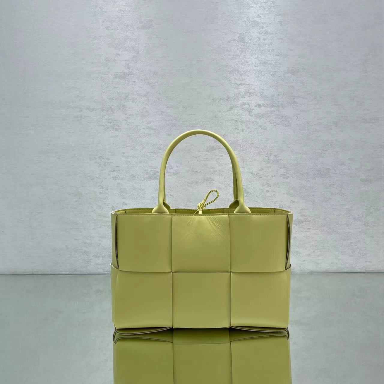 GLAMI Small Arco Tote Bag Yellow, For Women, Bags 14.2in/36cm