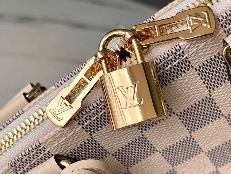 Satchel Bags - Mix1 Items - 042