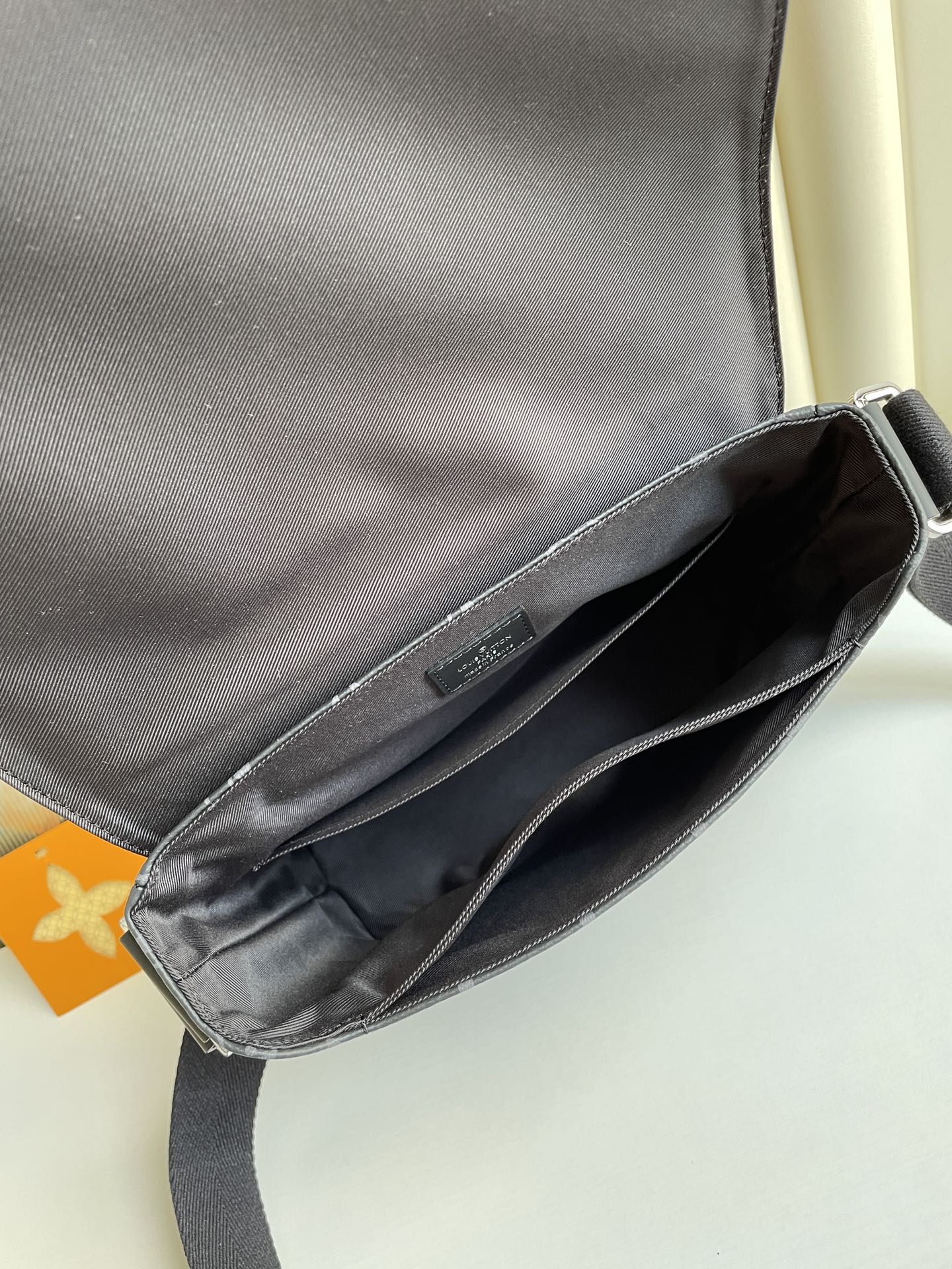 LV GLAMIstrict PM Monogram Eclipse Canvas For Men, Bags, Shoulder And Crossbody Bags 9.8in/25cm LV M44000