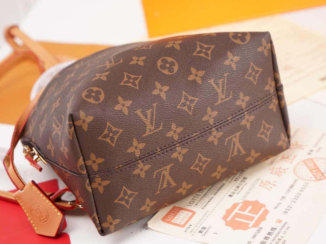 EN - New Arrival Bags LUV 003