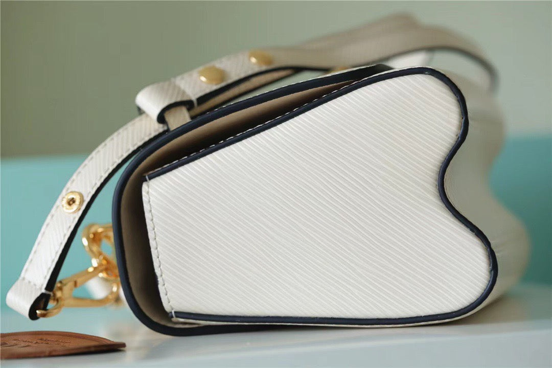 LV Twist MM Epi White For Women, WomenÃ¢â‚¬â„¢s Bags, Shoulder And Crossbody Bags 9.1in/23cm LV