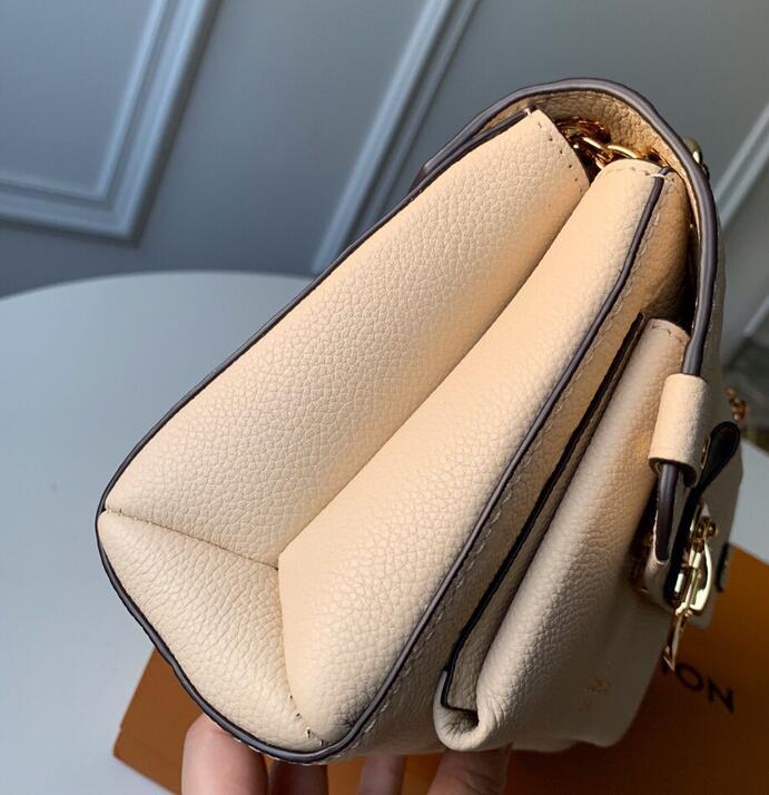 SAMC - LOV Bags - 2952