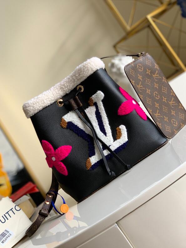 SAMC - LOV Bags - 2602