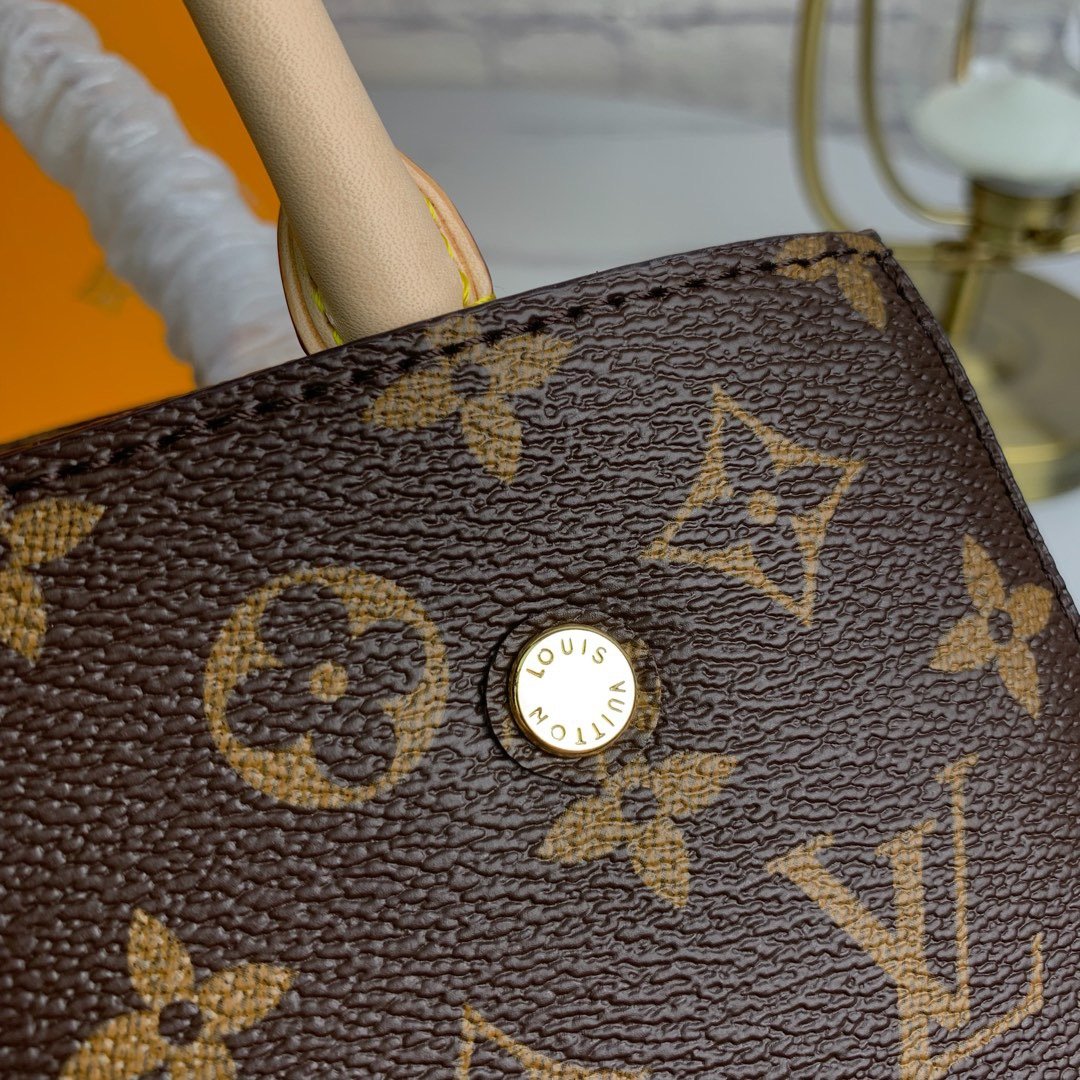 EN - New Arrival Bags LUV 297