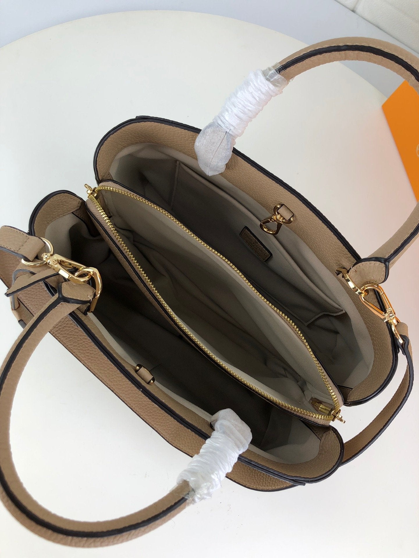 EN - New Arrival Bags LUV 035