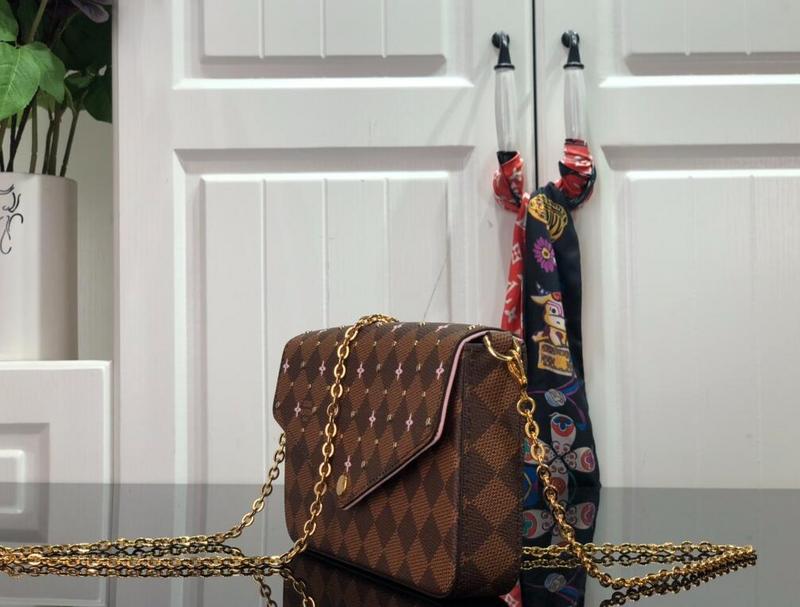 SAMC - LOV Bags - 2166