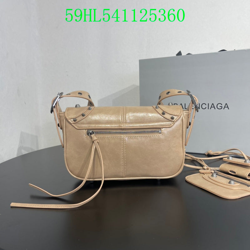 Glami Fashion - BGA Bags - 1970
