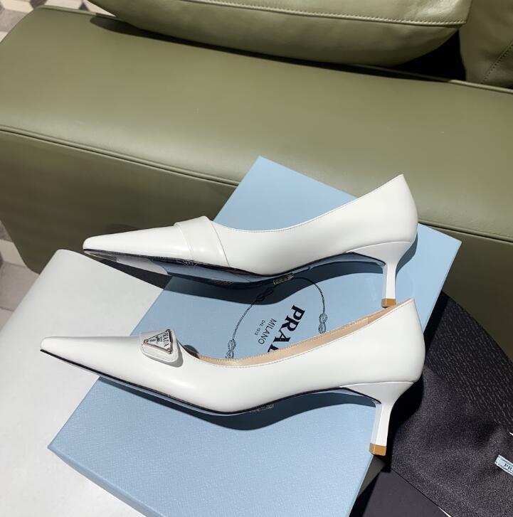 GlamyWomen Shoes - 736