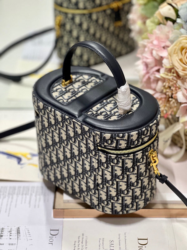 ELE - Dir Bags - 135