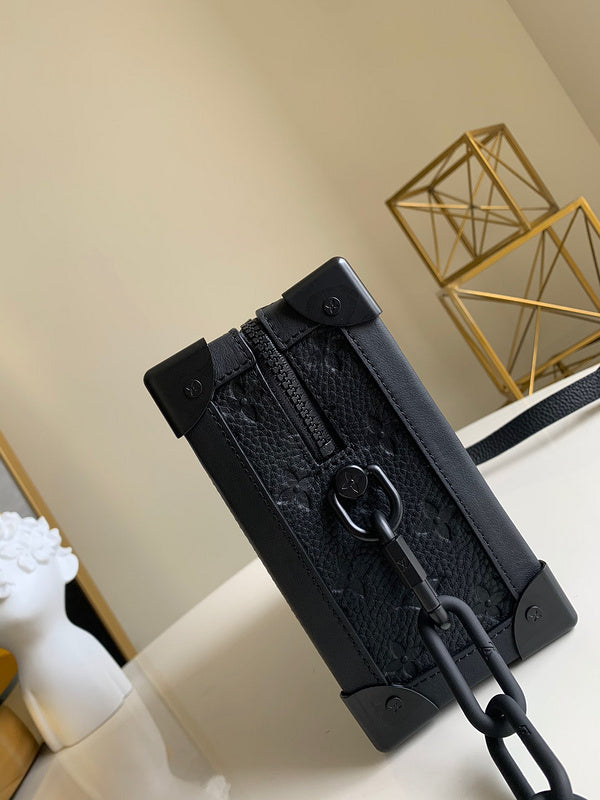 LOV2 Bags - Luxurious Bags  1228