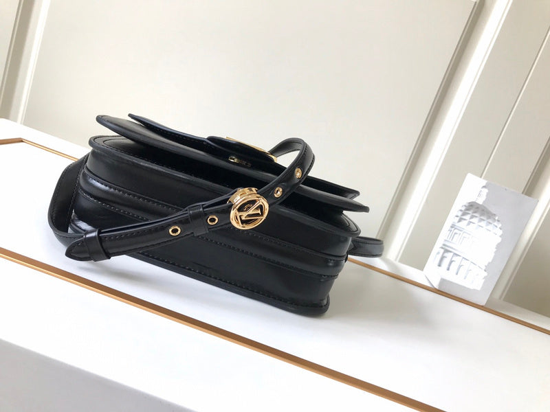 LOV2 Bags - Luxurious Bags  1050