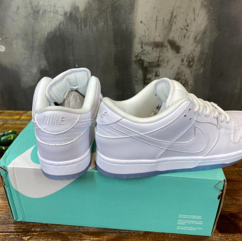 SAMC - NKE Shoes - 1789