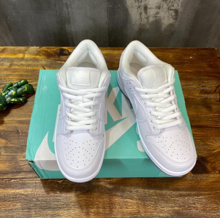 SAMC - NKE Shoes - 1789