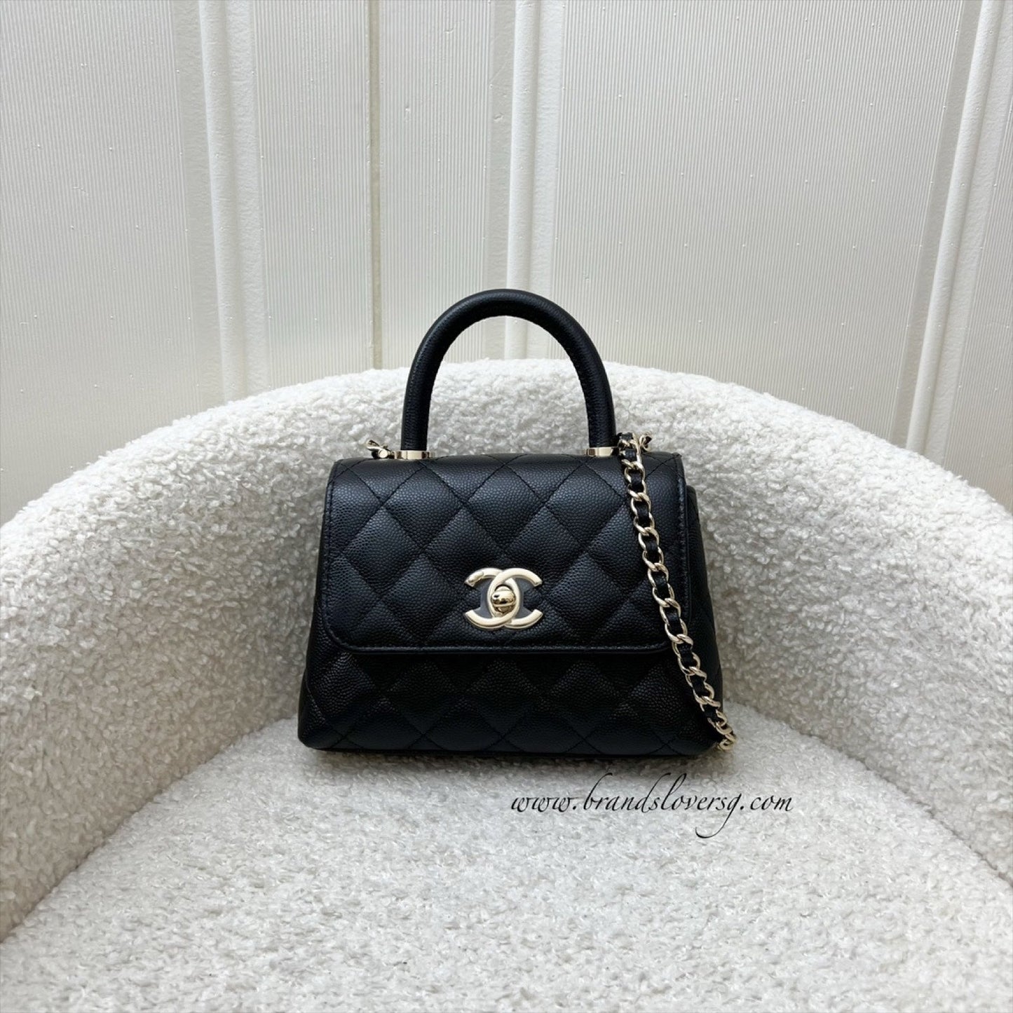 GLM-Micro Coco Handle Flap Bag in Black Caviar and LGHW (AP4244)