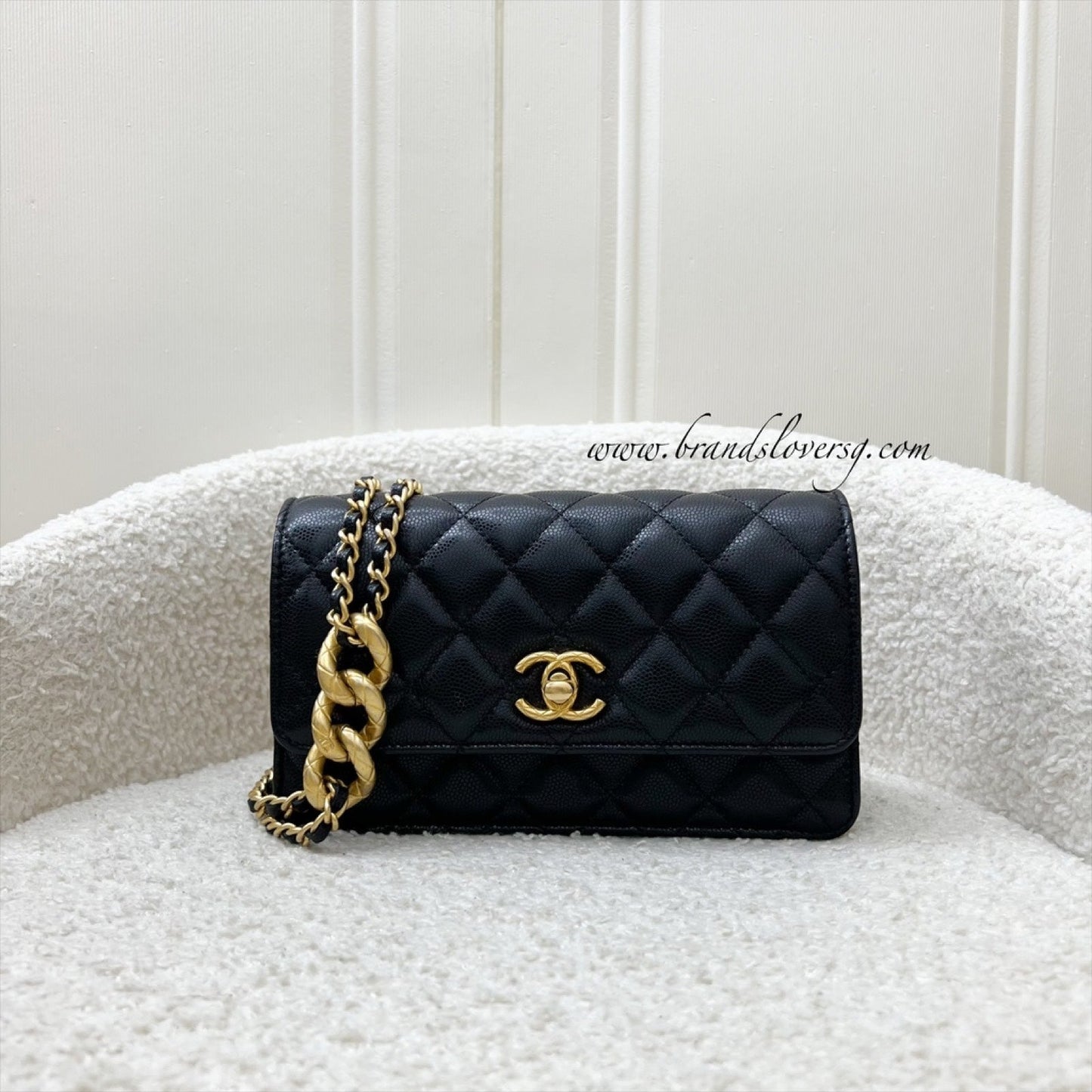 GLM-23A Seasonal Wallet on Chain WOC / Phone Holder in Black Caviar and AGHW