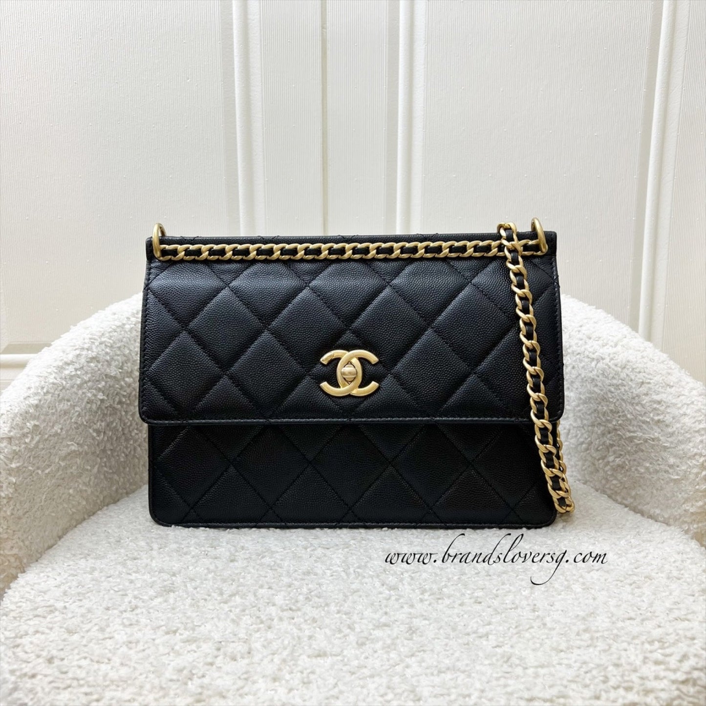 GLM-23A Seasonal Flap Bag in Black Caviar and AGHW