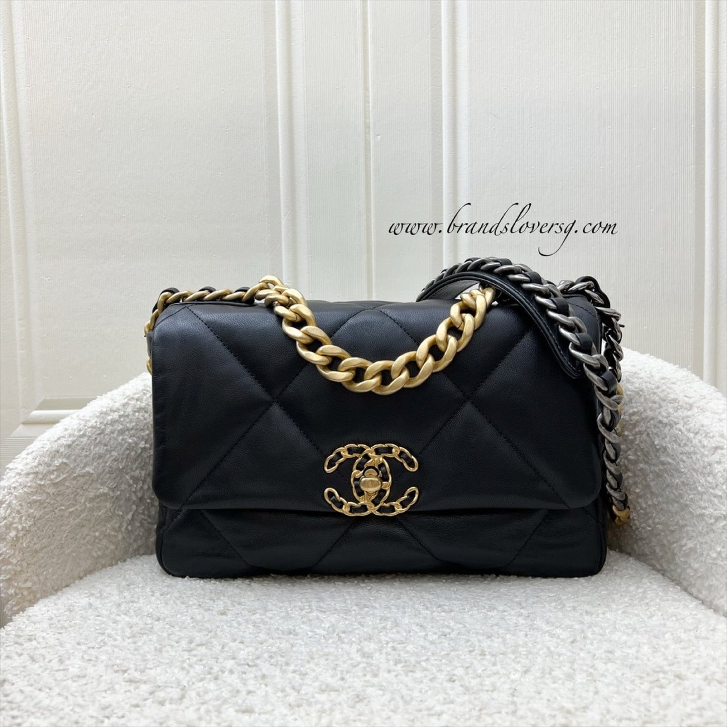 GLM-19 Small Flap in Black Goatskin and 3-tone HW (Model: AS1160)